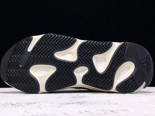 Adidas Runner Boost 700 Wave Yeezy B75571 1025